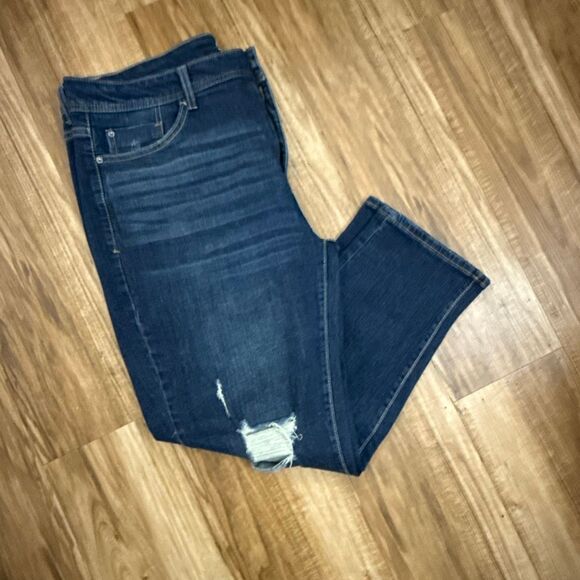 Terra & Sky Dark Wash Destructed Ankle Jeans Size 16W - Picture 5 of 5